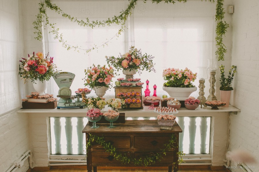 Elegância Acessível: Decoração de Casamento Simples e de Baixo Custo